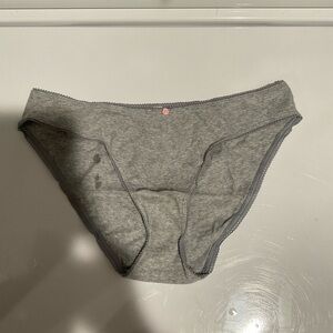 Victoria’s Secret Cotton Gray Soft Panty Small
